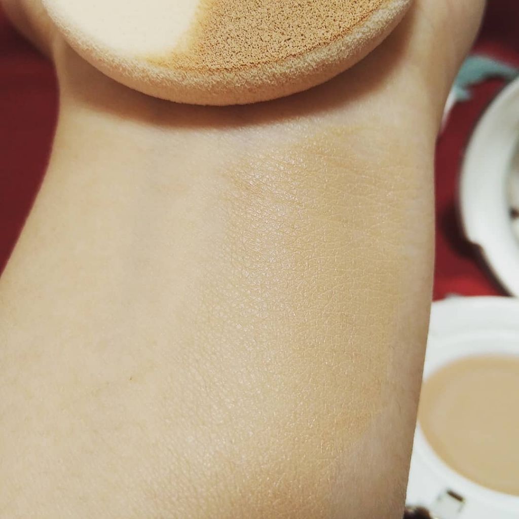 エリクシール シュペリエル つや玉ファンデーション/エリクシール/クリーム・エマルジョンファンデーションを使ったクチコミ（3枚目）