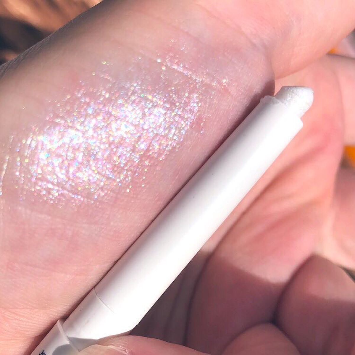 プリティー イージーグリッタースティック/unleashia/グリッターを使ったクチコミ(1枚目)