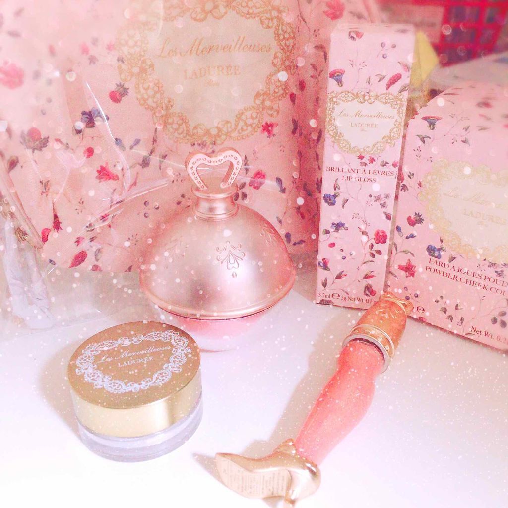 パウダー チーク カラー/レ・メルヴェイユーズ ラデュレ/パウダーチークを使ったクチコミ(1枚目)