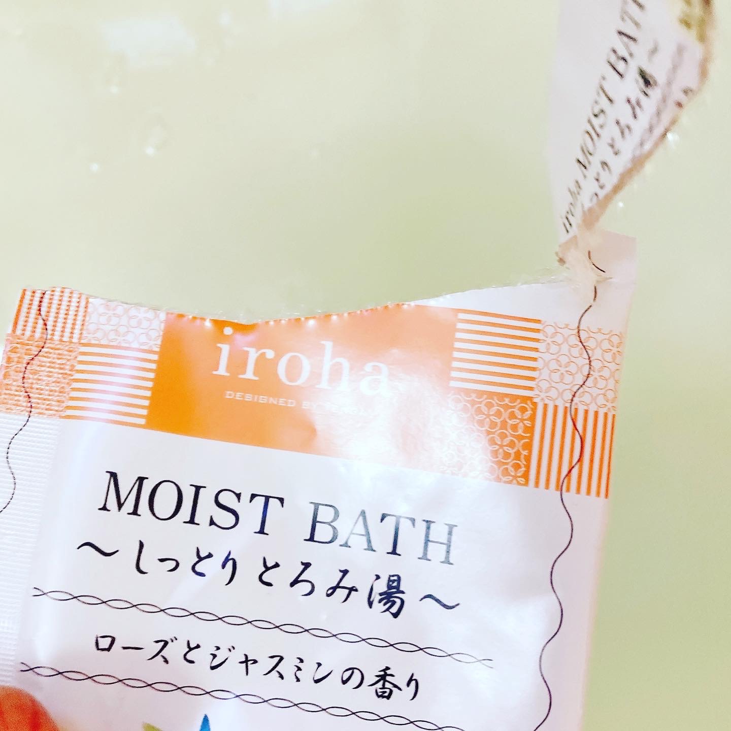 iroha Moist Bath しっとりとろみ湯 ローズとジャスミンの香り/Iroha/保湿系入浴剤を使ったクチコミ（3枚目）