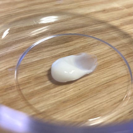 コエンリッチ ザ プレミアム 薬用リンクルホワイト ハンドクリーム/コエンリッチQ10/ハンドクリームを使ったクチコミ(2枚目)