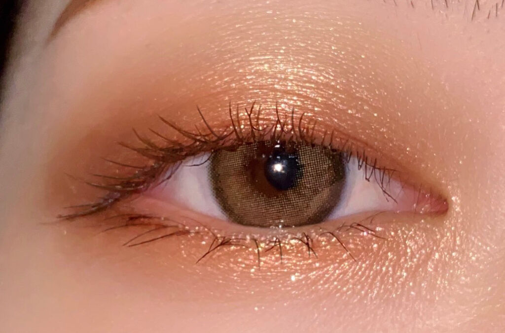 
あけましておめでとうございます🎍💕
今年もよろしくお願いします🙏🏻💖

今まで絡んだことない方も、今年は
ぜひ絡んでいけたらいいなって思います🥰



🌙.*·̩͙



お気に入りのアイメイク載せときます🍓

1枚目 :