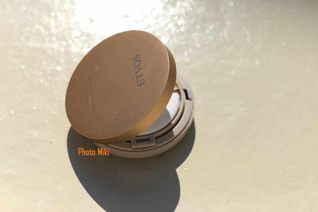 ミネラルグロウスキンクッション/エトヴォス/クッションファンデーションを使ったクチコミ(3枚目)