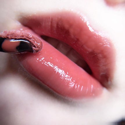 センシュアルスパイシーヌードグロス/HERA/リップグロスを使ったクチコミ(4枚目)