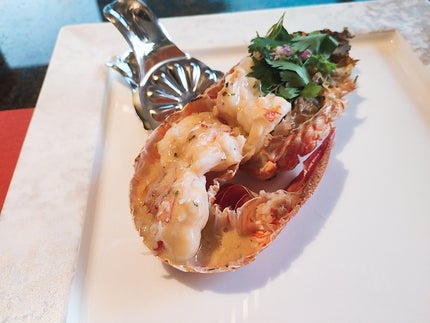 mcgroupakiko on LIPS 「韓国に遊びに行くと免税店で必ず購入するのが【アモーレパシフィッ..」(6枚目)