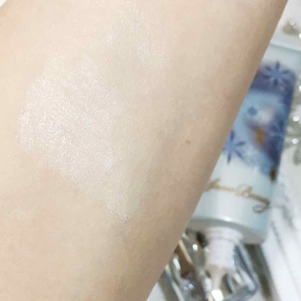 ホワイトニングトーンアップエッセンス/スノービューティー/化粧下地を使ったクチコミ(3枚目)