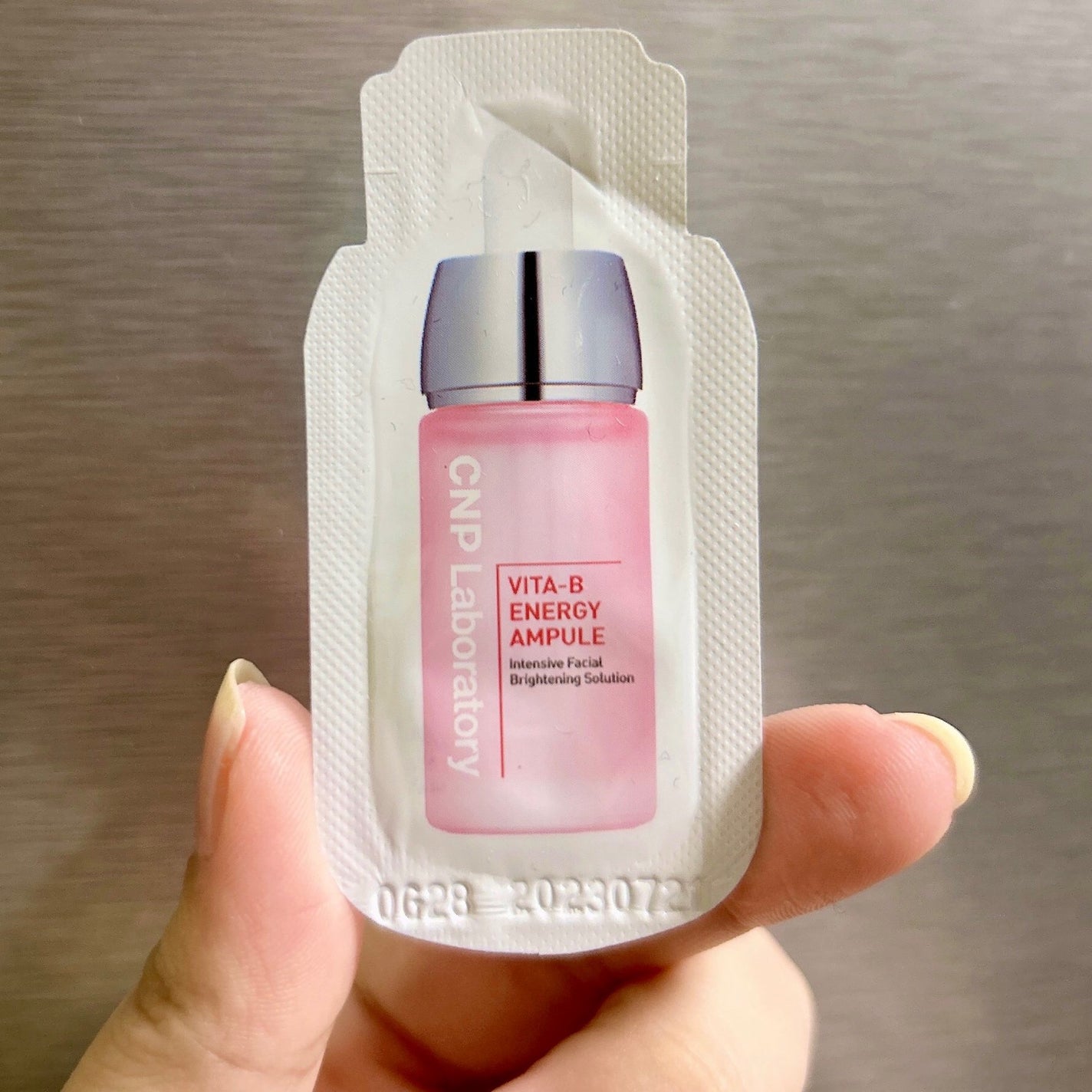 ビタ-B エナジーアンプル/CNP Laboratory/美容液を使ったクチコミ(2枚目)