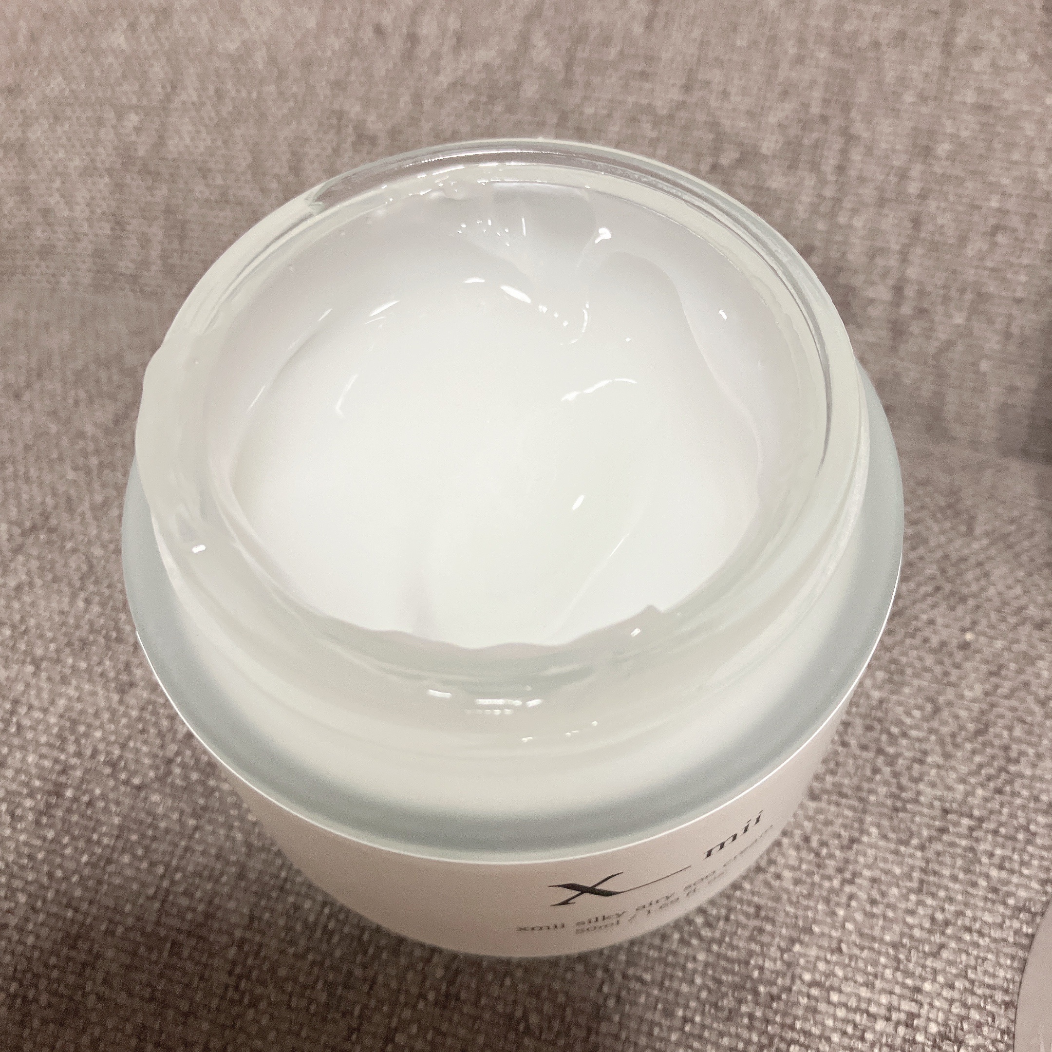 シルキーエアリーSooクリーム/xmii/フェイスクリームを使ったクチコミ（2枚目）