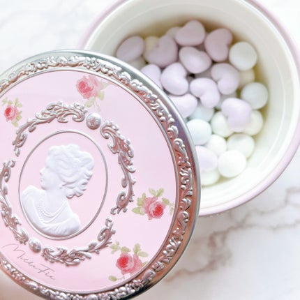 アントワネットペルルフェイスパウダー 02 パープルレーヌ/MilleFée/ルースパウダーの画像