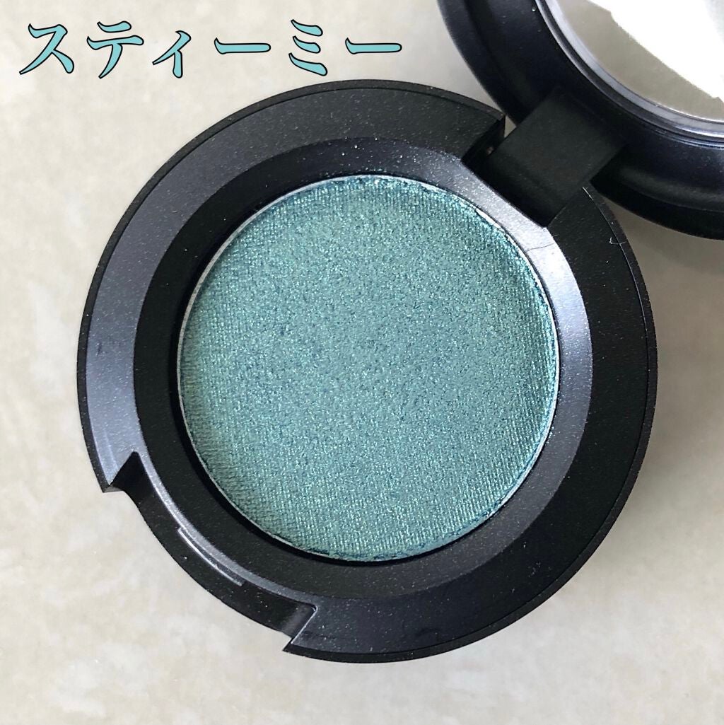 スモール アイシャドウ/M・A・C/単色アイシャドウを使ったクチコミ(4枚目)