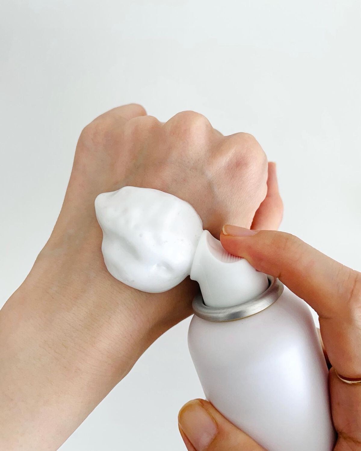 ピンク炭酸フォームクレンジング/プラスキレイ/洗顔フォームを使ったクチコミ（2枚目）