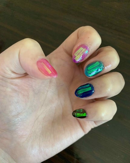 プリジェル スーパーカラーEXのクチコミ「この前プリジェルのドロップカラーシリーズ10色購入したので塗ってみた💅
シアーカラーにオーロラ.....」(1枚目)