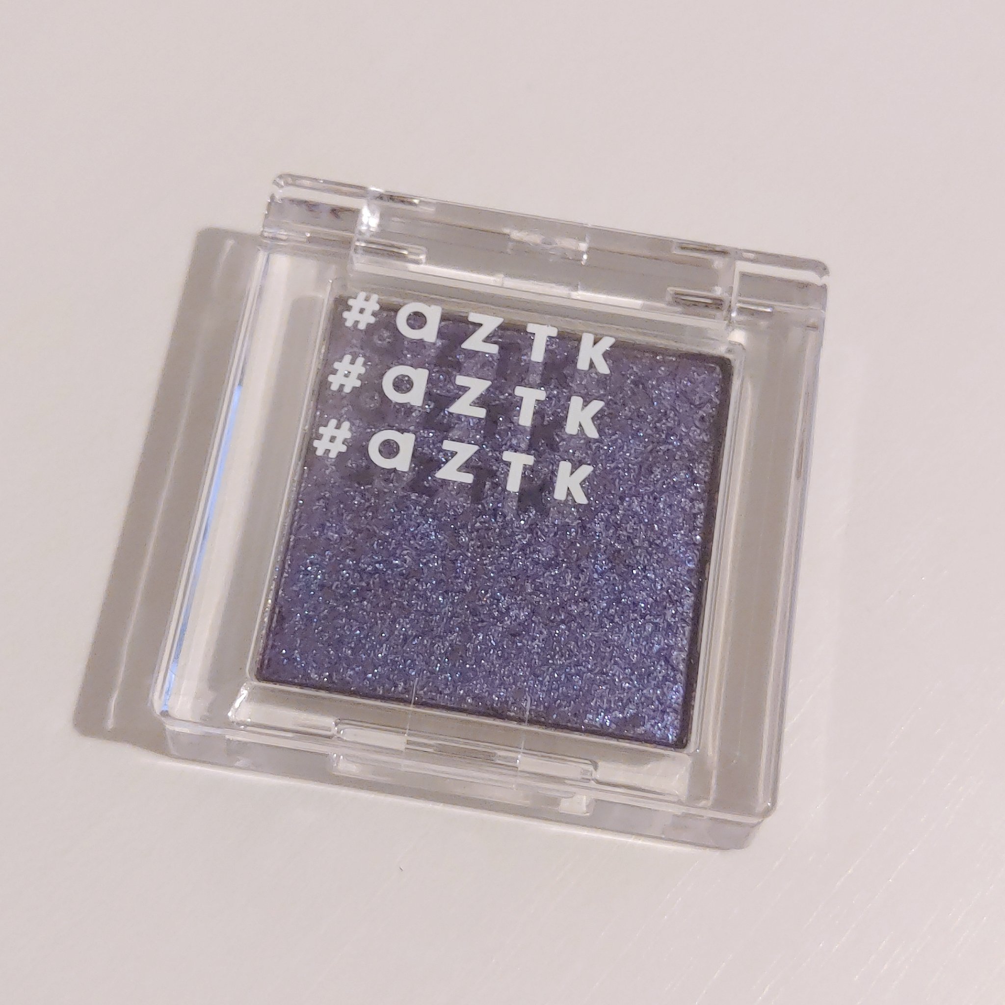 シングルアイシャドウ 15 ブルームーン/aZTK/単色アイシャドウを使ったクチコミ（2枚目）