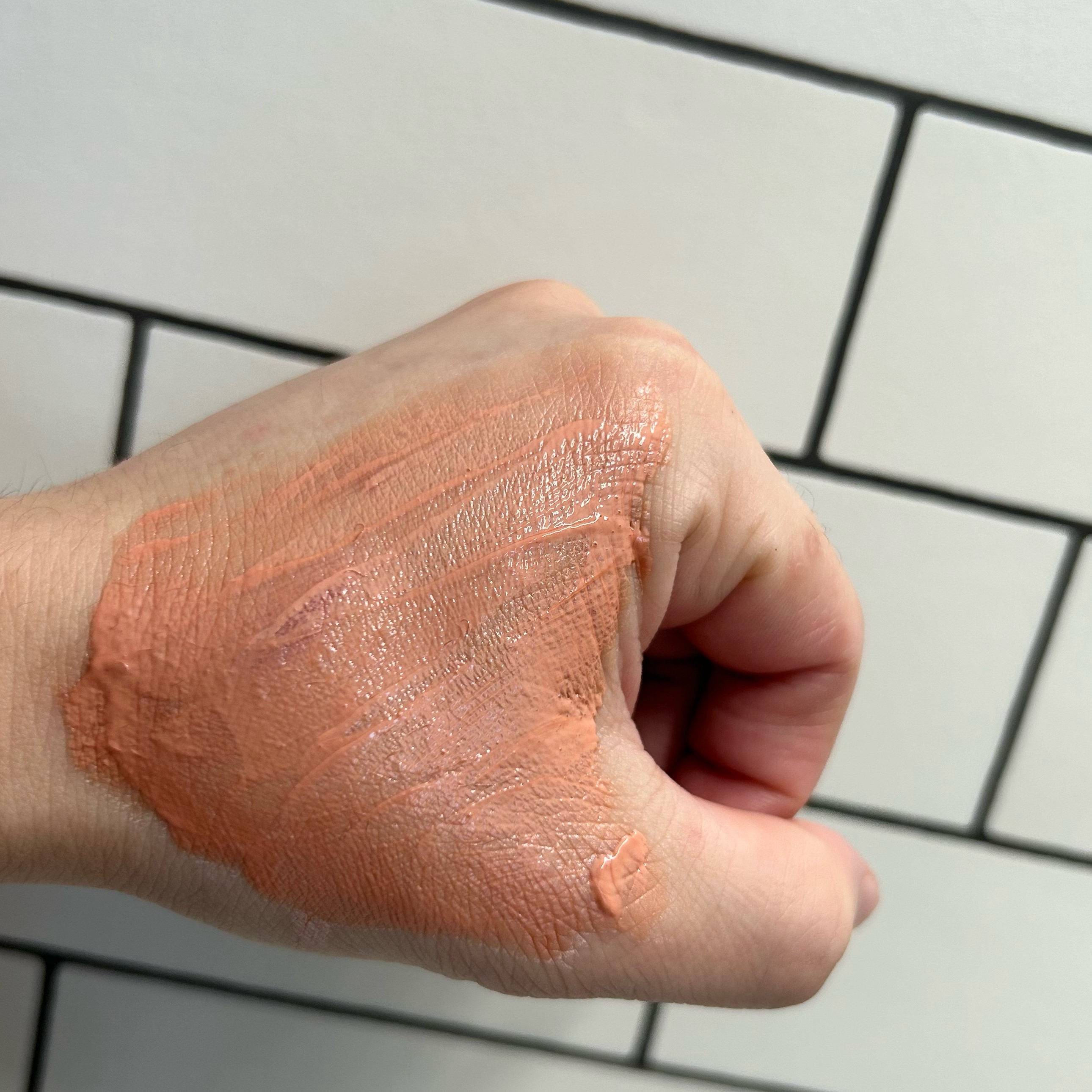 カロテン毛穴レスクレイパック/APRILSKIN/洗い流すパック・マスクを使ったクチコミ（2枚目）