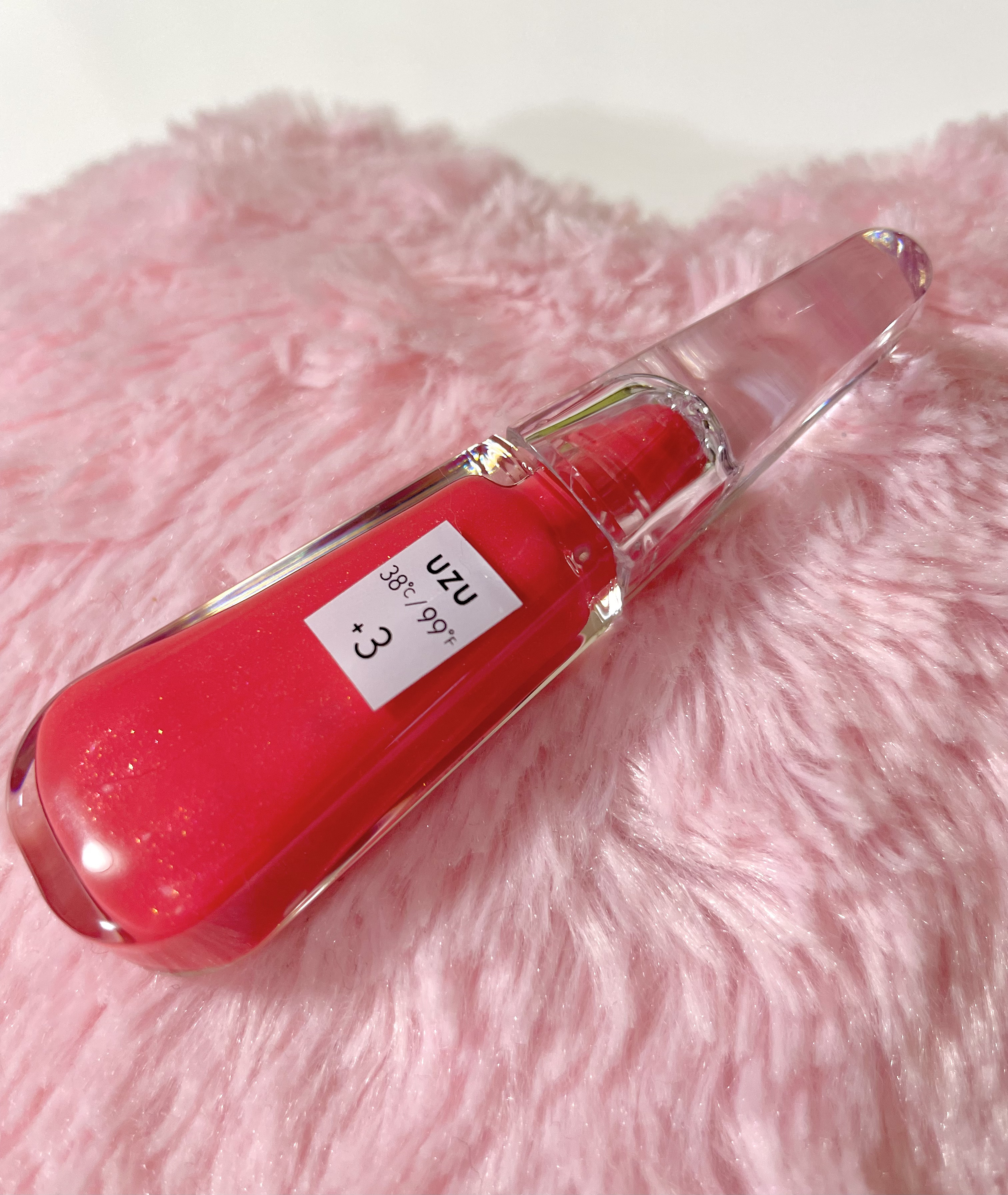 38°C / 99°F リップトリートメント (リップ美容液)/UZU BY FLOWFUSHI/リップケアを使ったクチコミ（2枚目）