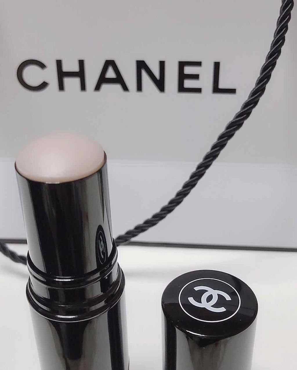 ボーム エサンシエル/CHANEL/スティックハイライトを使ったクチコミ(1枚目)