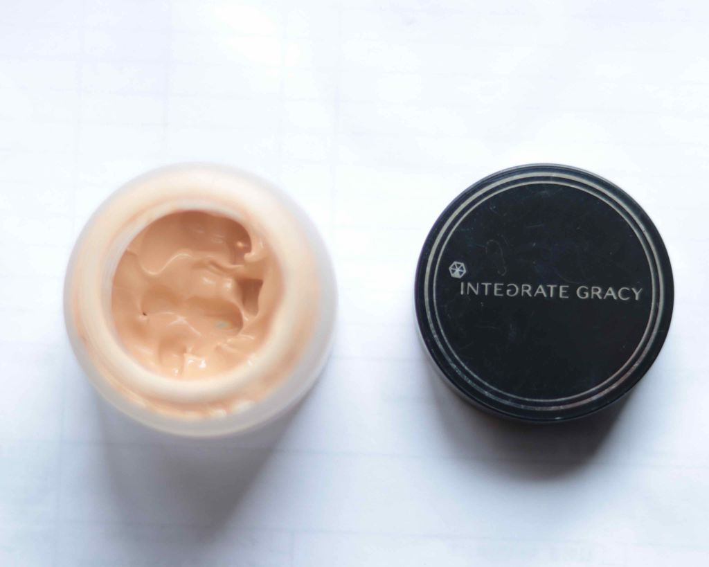 モイストクリーム ファンデーション/グレイシィ/クリーム・エマルジョンファンデーションを使ったクチコミ（1枚目）