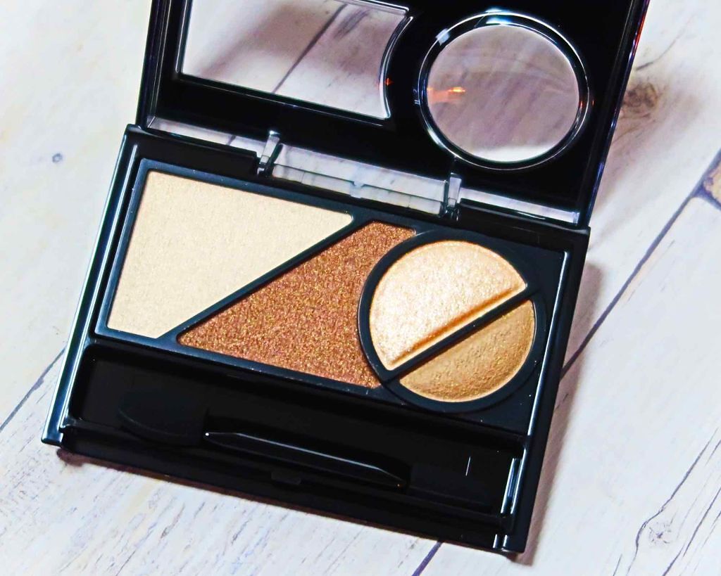 スモーキーラウンドアイズ/KATE/アイシャドウパレットを使ったクチコミ(4枚目)