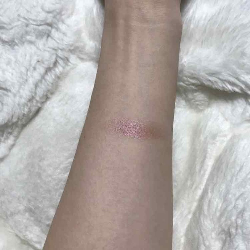 シングルカラーアイシャドウ/CEZANNE/単色アイシャドウを使ったクチコミ(2枚目)