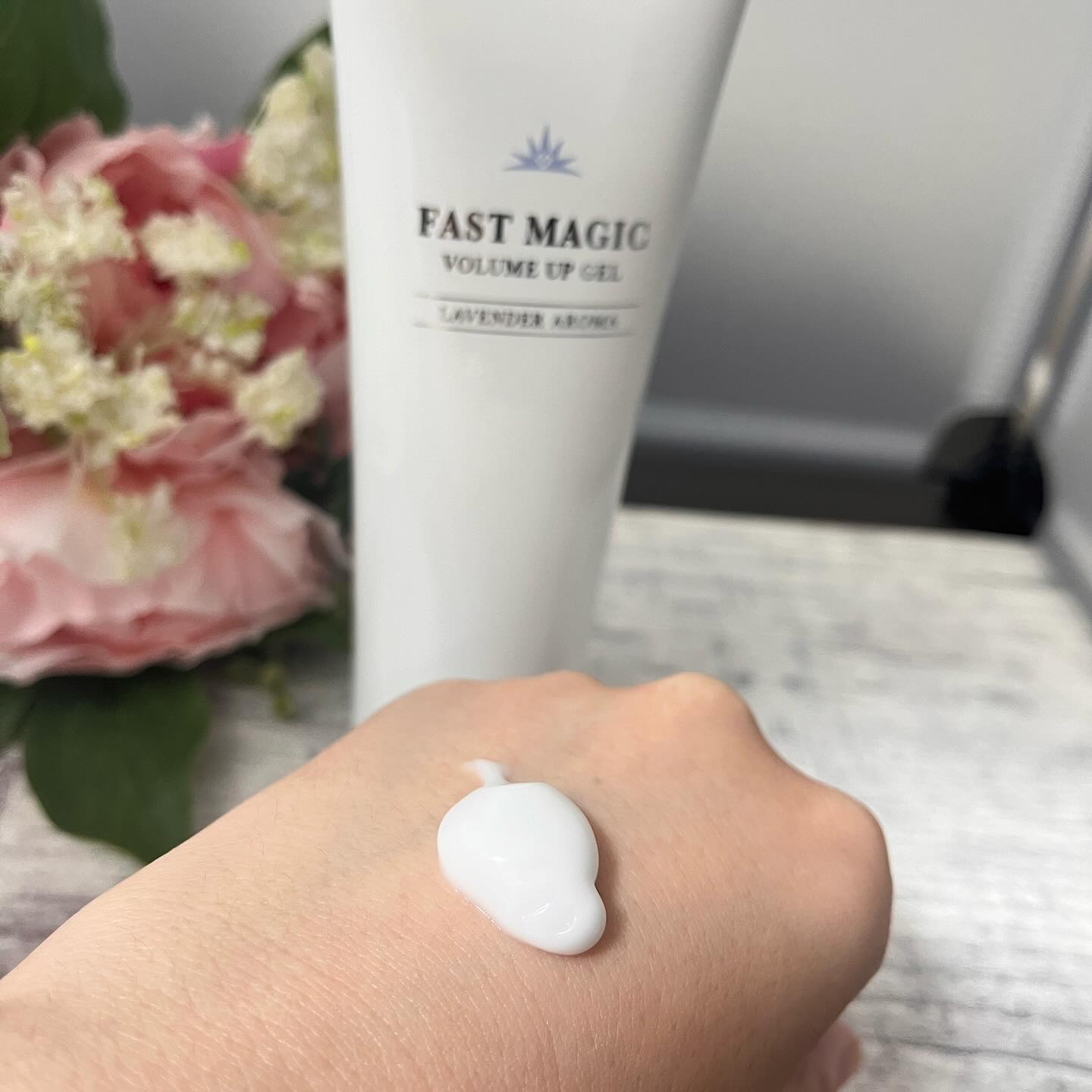 ファストマジック ボリュームアップジェル/médelle/バスト・ヒップケアを使ったクチコミ（3枚目）