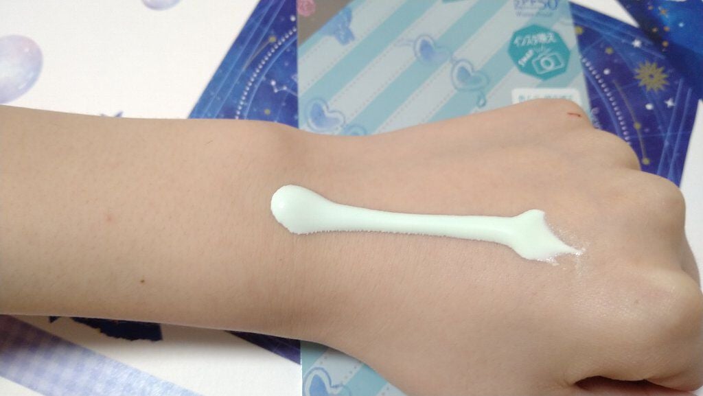 トーンアップUV エッセンス/サンカット®/日焼け止めローションを使ったクチコミ(4枚目)