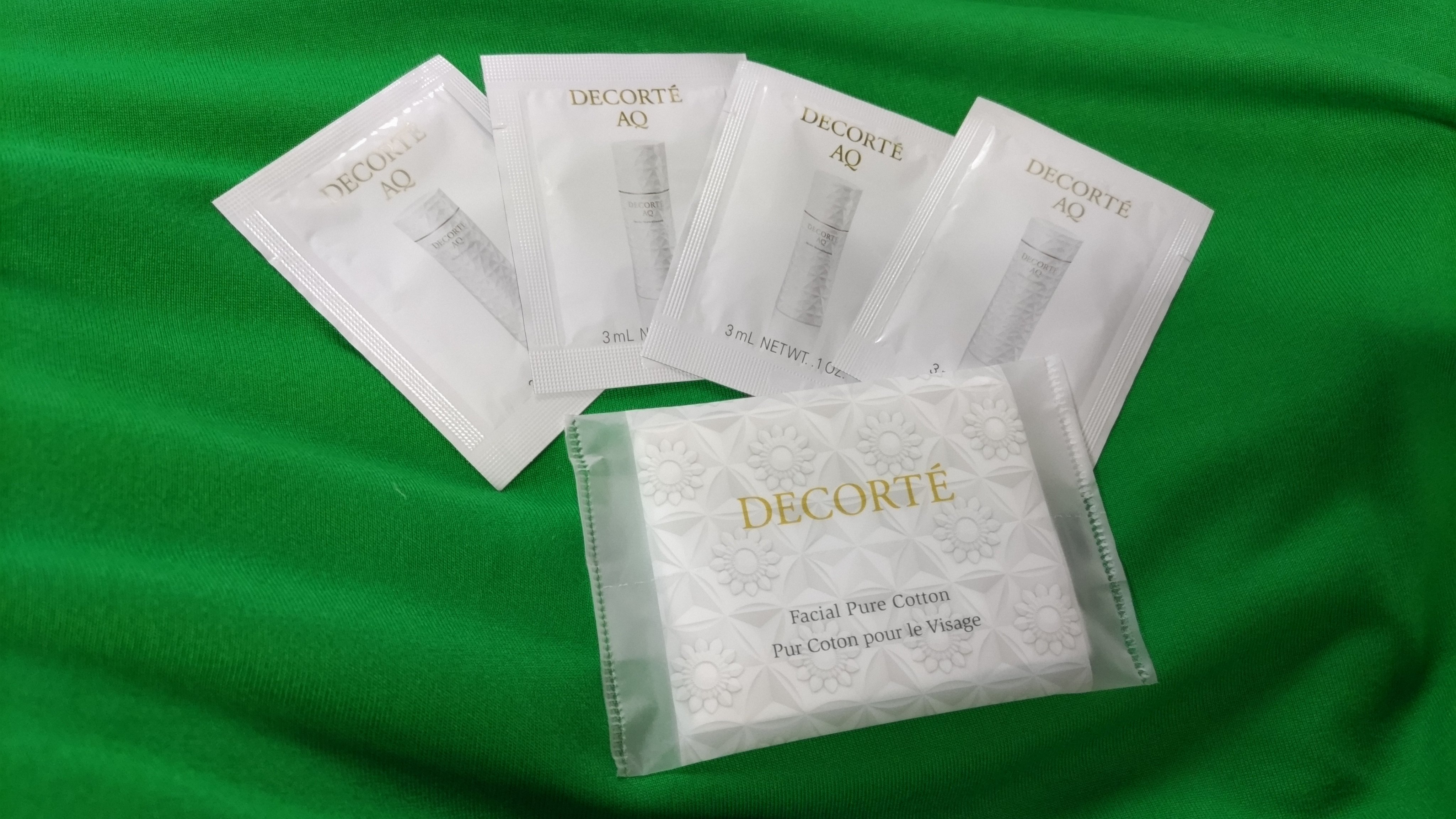 AQ アブソリュート エマルジョン マイクロラディアンス Ⅰ/DECORTÉ/乳液を使ったクチコミ（1枚目）