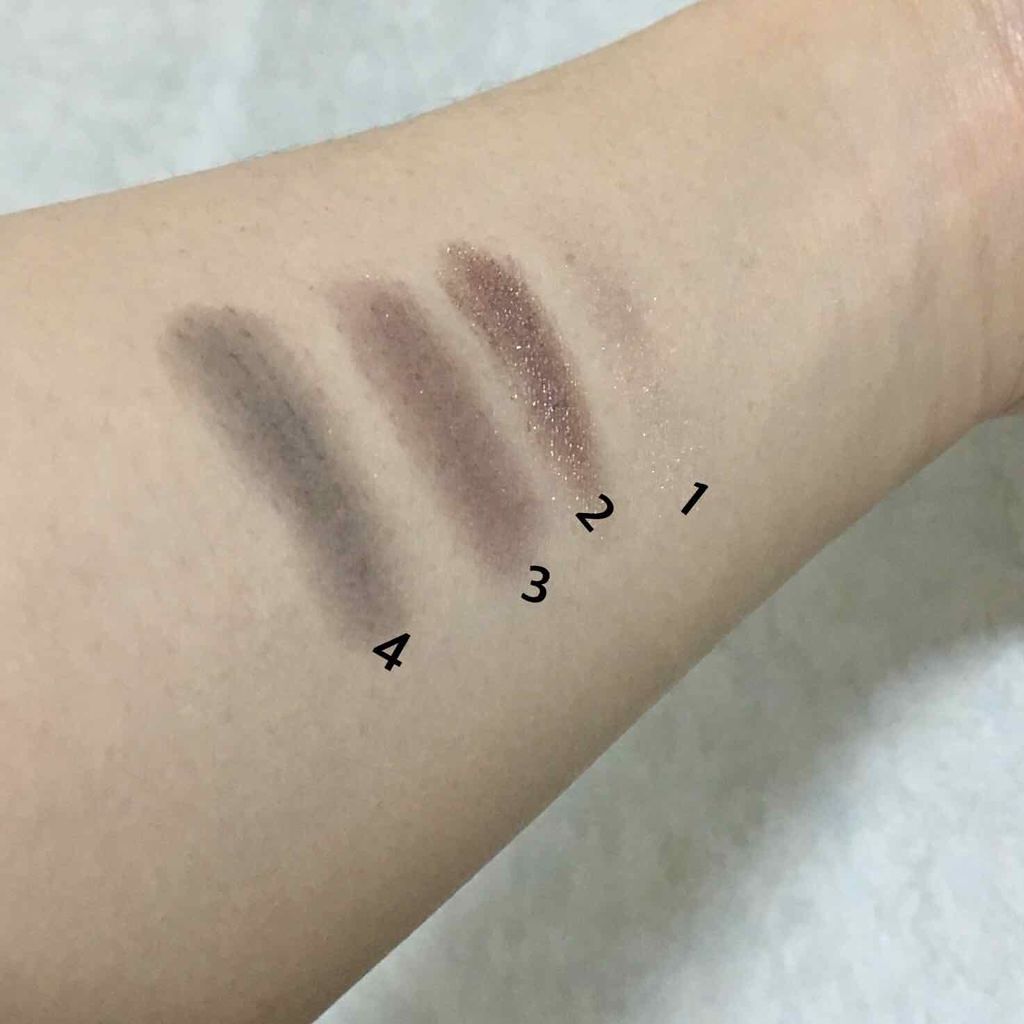 マグニファイズ アイコントゥアリング パレット N/リンメル ロンドン/アイシャドウパレットを使ったクチコミ（2枚目）