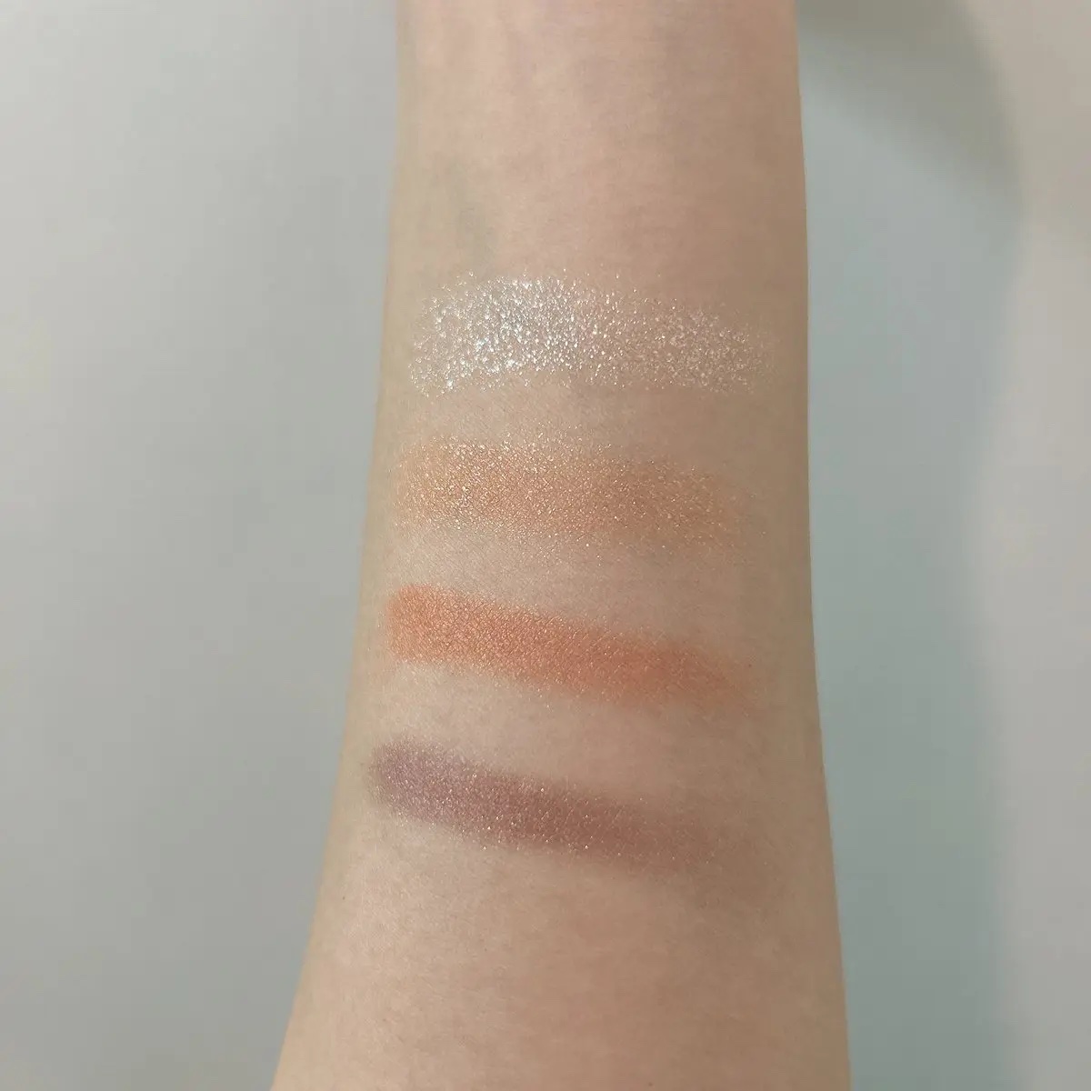 アディクション ザ アイシャドウ パレット “アウト オブ ユア シェル” 102 Sunrise Tide/ADDICTION/アイシャドウパレットを使ったクチコミ（3枚目）