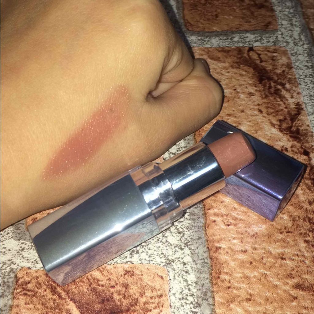 ウォーター シャイニー ピュア N/MAYBELLINE NEW YORK/口紅を使ったクチコミ（2枚目）