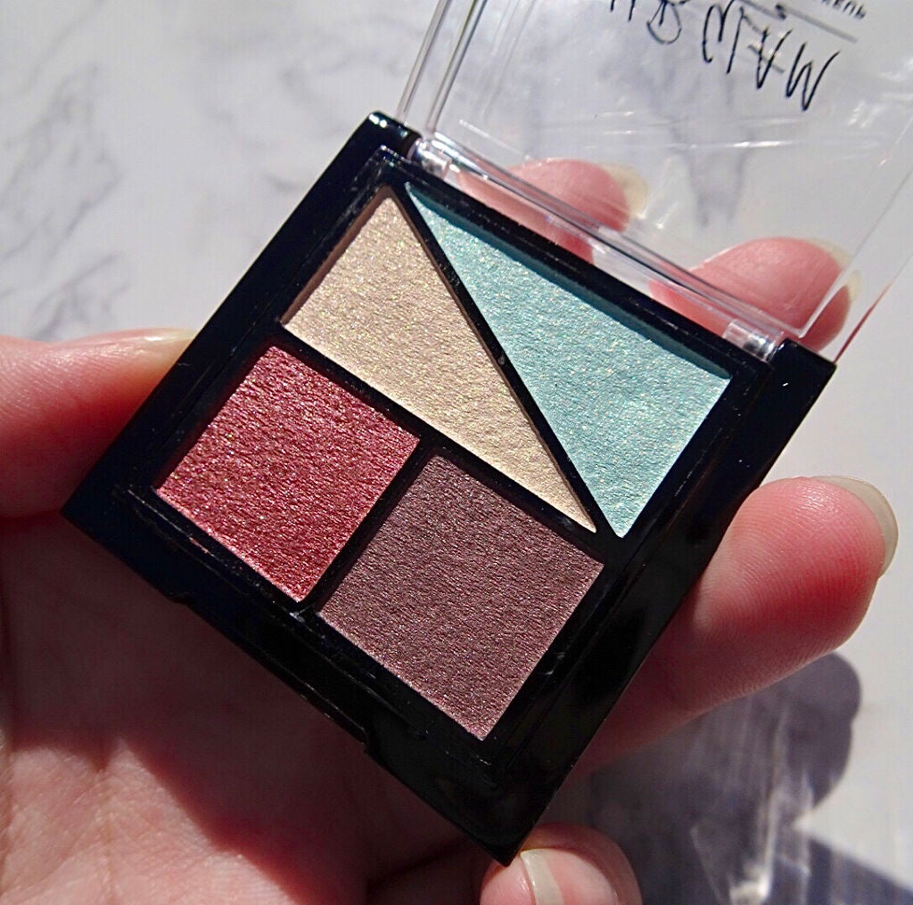 UR GLAM VELVET EYE COLOR PALETTE/U R GLAM/アイシャドウパレットを使ったクチコミ(1枚目)