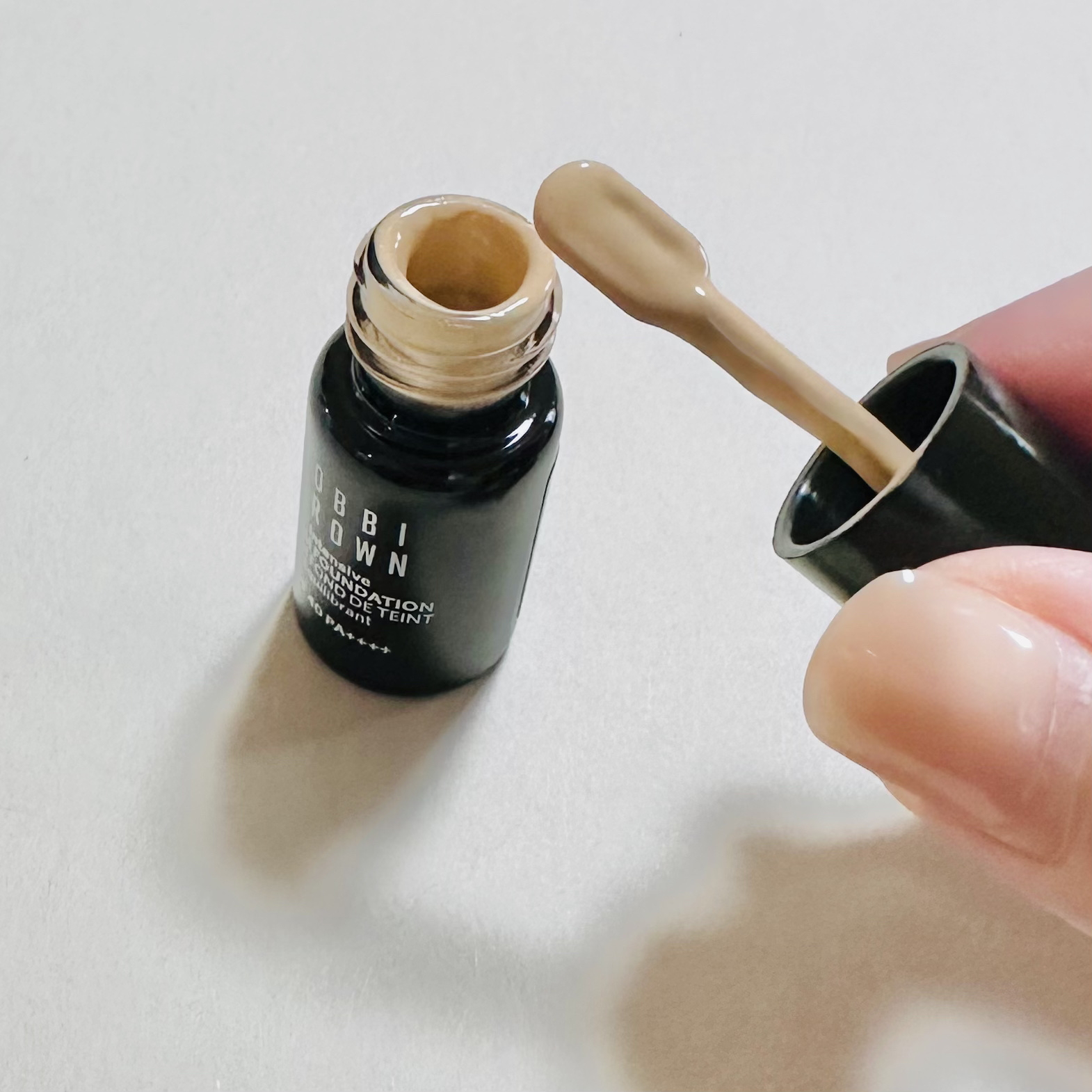 インテンシブ セラム ファンデーション N-032 サンド/BOBBI BROWN/リキッドファンデーションを使ったクチコミ（2枚目）