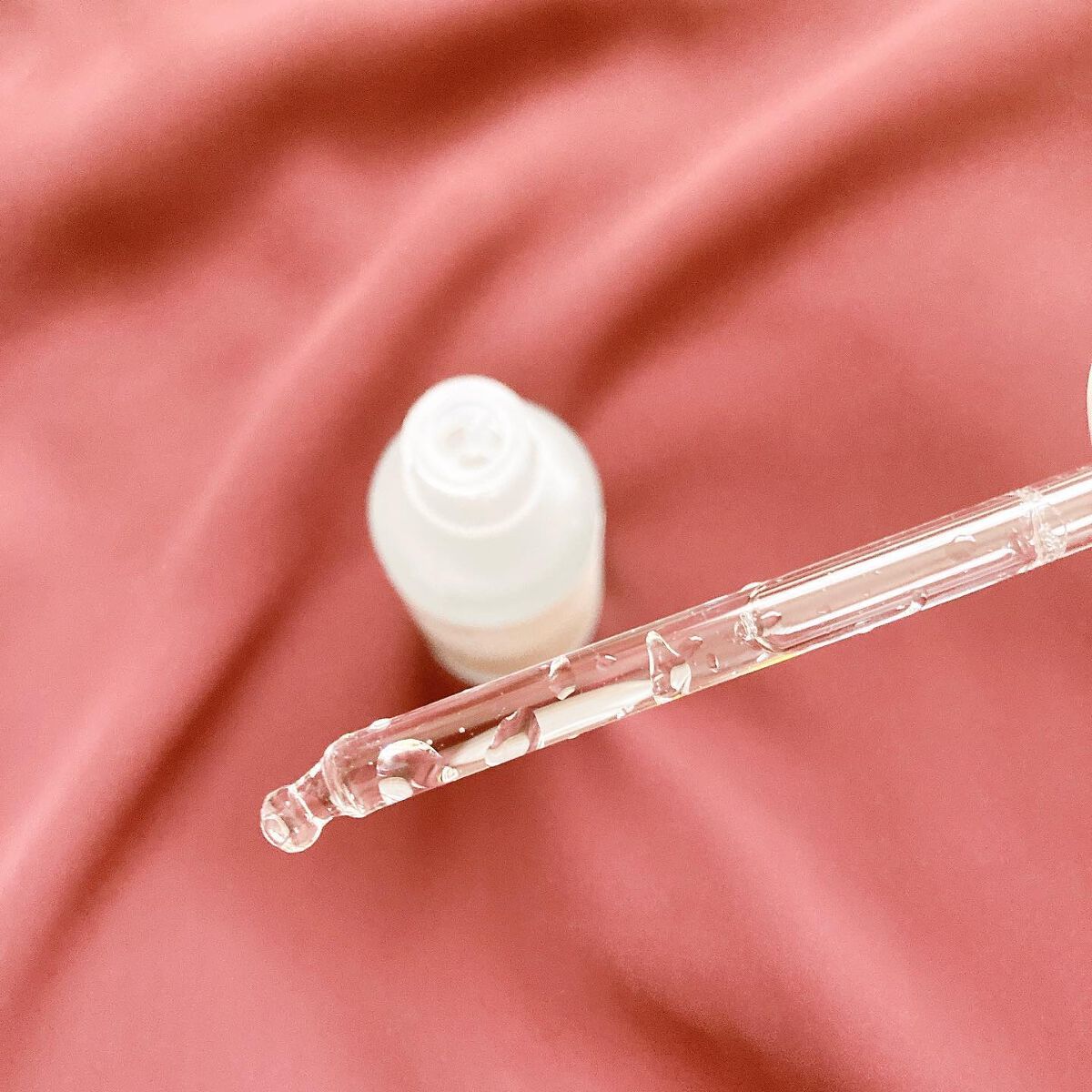 ガラクナイアシン2.0エッセンス/manyo/美容液を使ったクチコミ（3枚目）