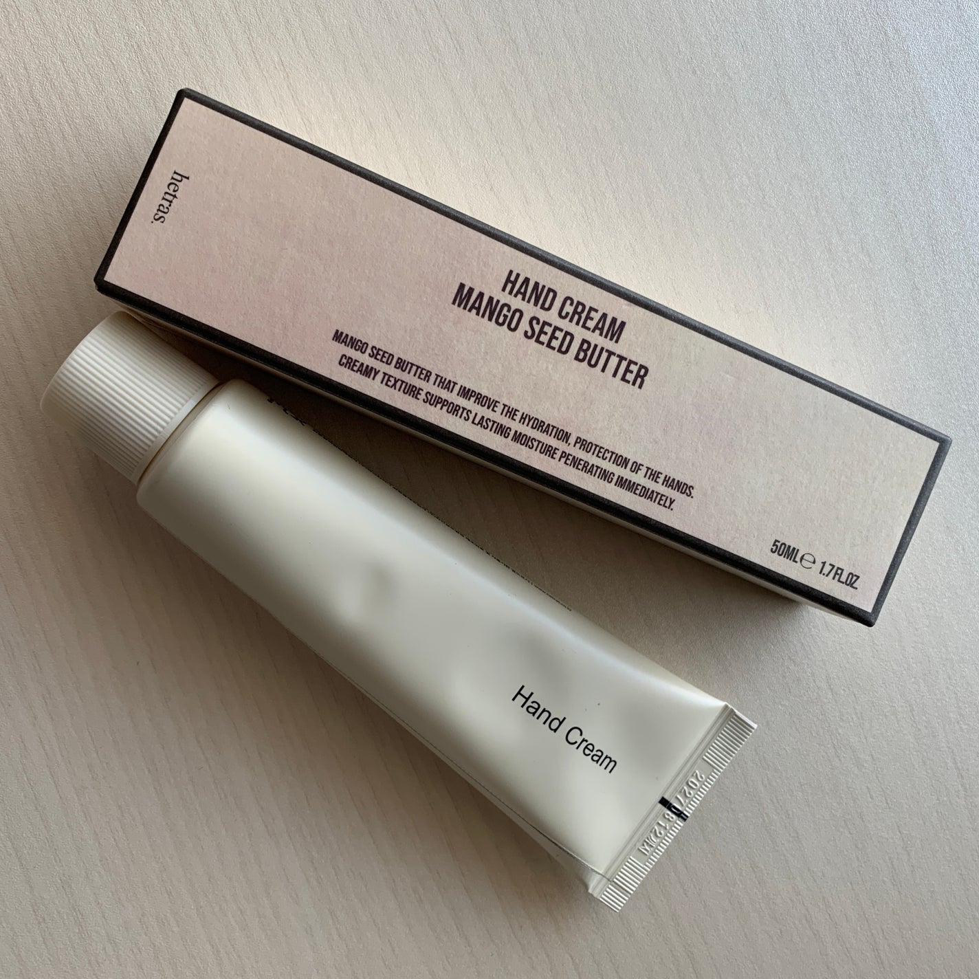 ヘトラス マンゴーシードバター パフューム ハンドクリーム/hetras/ハンドクリームを使ったクチコミ(1枚目)