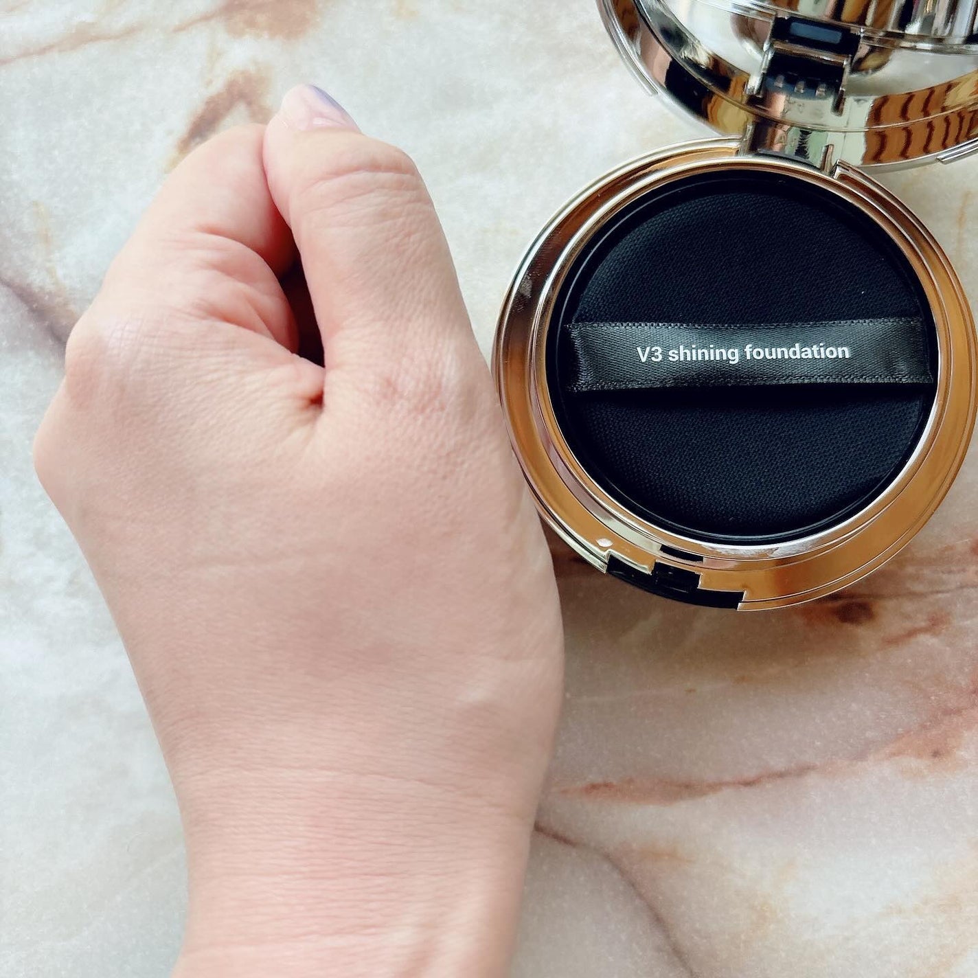 V3シャイニングファンデーション/SPICARE/クッションファンデーションを使ったクチコミ(6枚目)