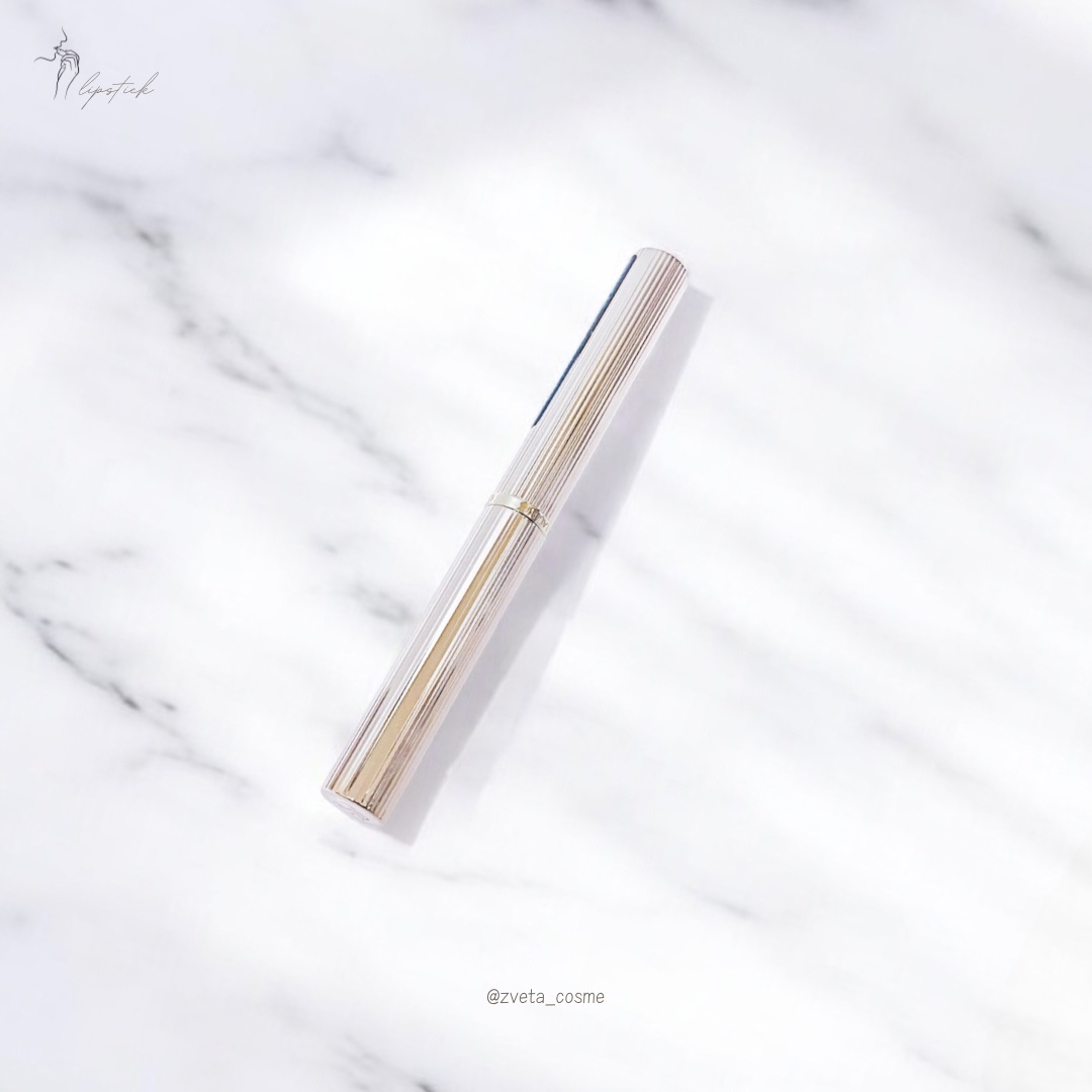 ピュア カラー スリック シャイン リップスティック 222 ヒート オブ モーメント/ESTEE LAUDER/口紅を使ったクチコミ（2枚目）