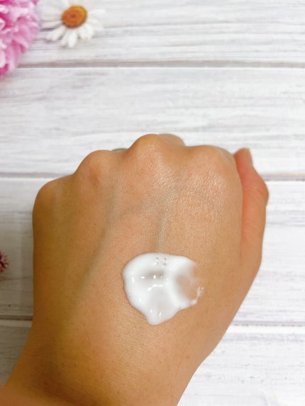 ディープリーエンリッチド ボディローション フローラルラベンダーの香り/ヴァセリン/ボディローションを使ったクチコミ(2枚目)