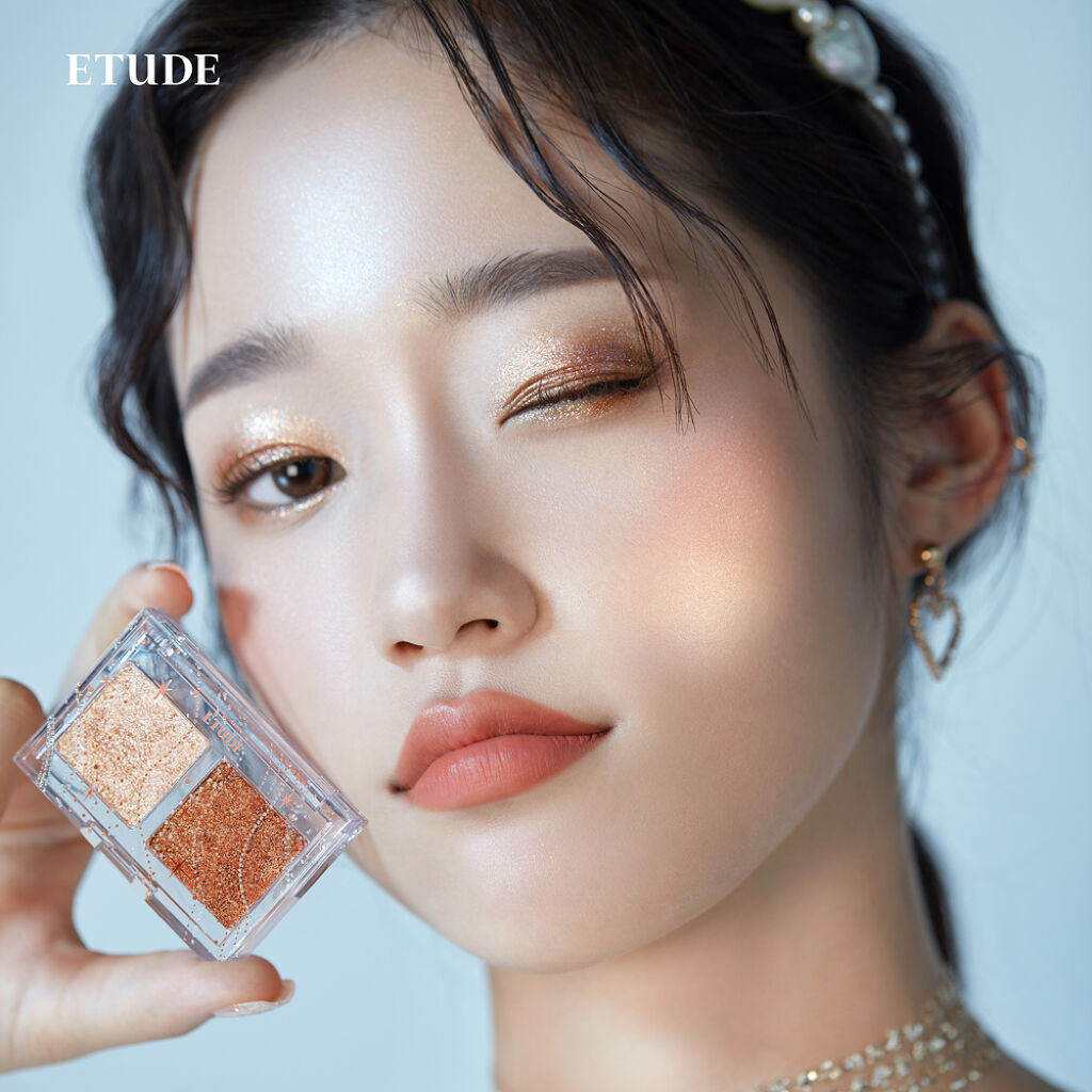 グリッタースノー エアームースアイズパレット/ETUDE/アイシャドウパレットを使ったクチコミ（3枚目）