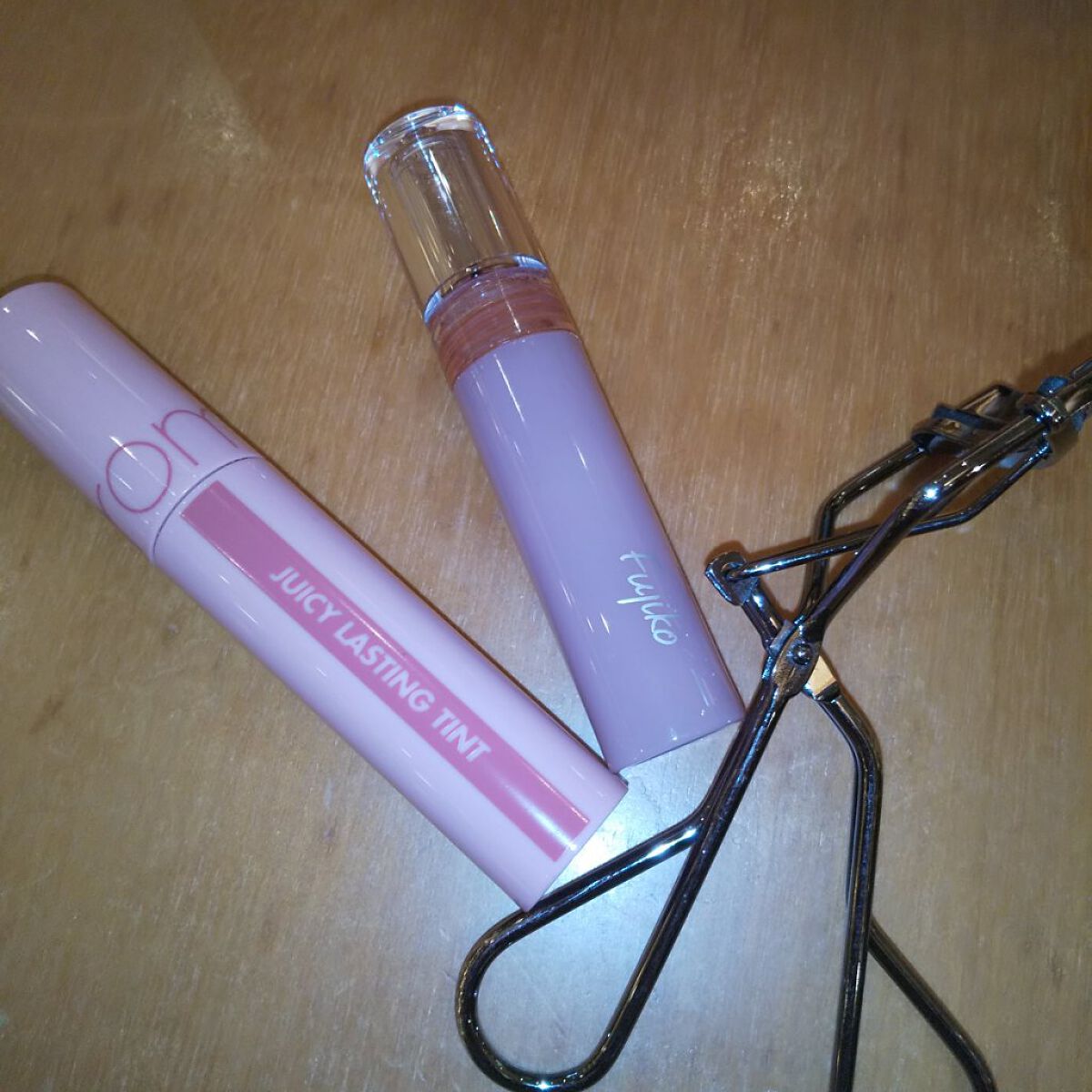 ジューシーラスティングティント/rom&nd/リップティントを使ったクチコミ（3枚目）