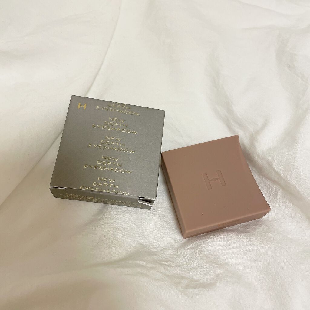ニューデップスアイシャドウ/hince/単色アイシャドウを使ったクチコミ（1枚目）