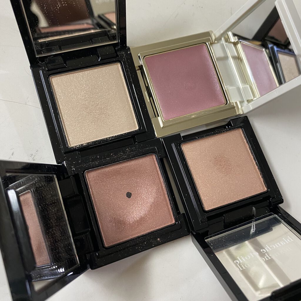 オンブルアムールエクラ/ブランエトワール/単色アイシャドウを使ったクチコミ（2枚目）