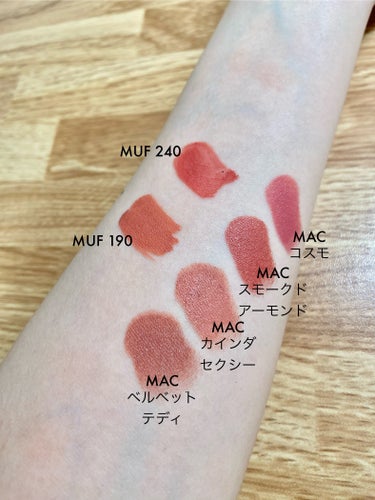 MAKE UP FOR EVER ルージュアーティスト フォーエバーマットのクチコミ「メイクアップフォーエバー の、スーパーマットなリキッドリップ。

前回アディクションのザマット.....」（2枚目）