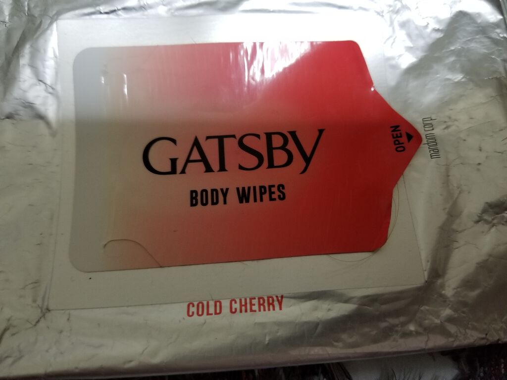 ボディペーパー コールドチェリー/ギャツビー/ボディシートを使ったクチコミ（1枚目）
