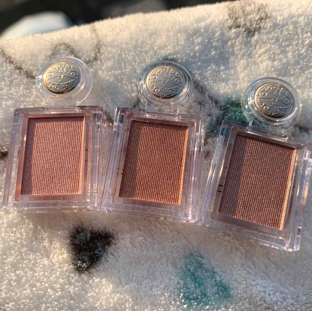 シャドーカスタマイズ/MAJOLICA MAJORCA/単色アイシャドウを使ったクチコミ(1枚目)