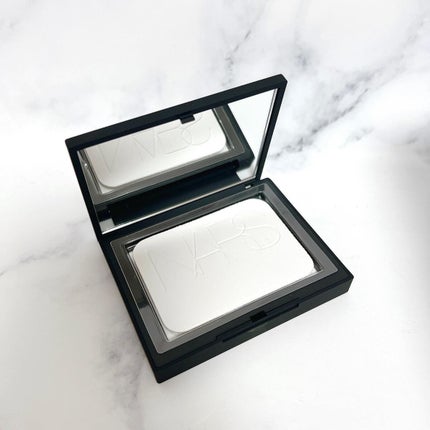 ライトリフレクティングセッティングパウダー プレスト N/NARS/プレストパウダーを使ったクチコミ(3枚目)