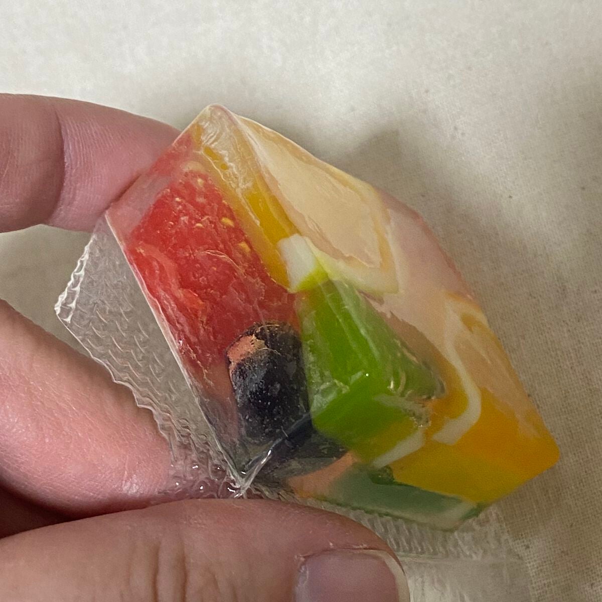 リィリィ フルーツキャンディバーソープ/リィリィ/ボディ石鹸を使ったクチコミ(3枚目)