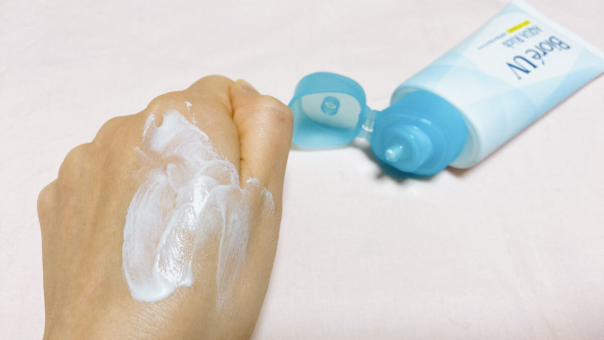 ビオレUV アクアリッチ ライトアップエッセンス/ビオレ/日焼け止めクリームを使ったクチコミ（3枚目）