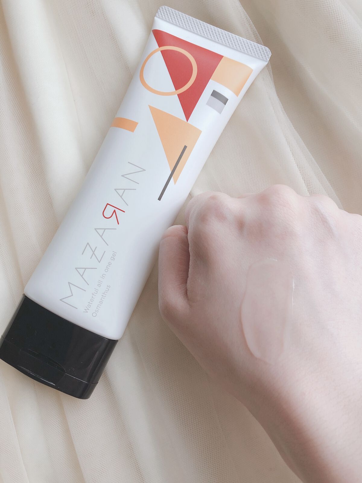 ウォータフルオールインワンジェル/MAZARAN/オールインワン化粧品を使ったクチコミ（2枚目）