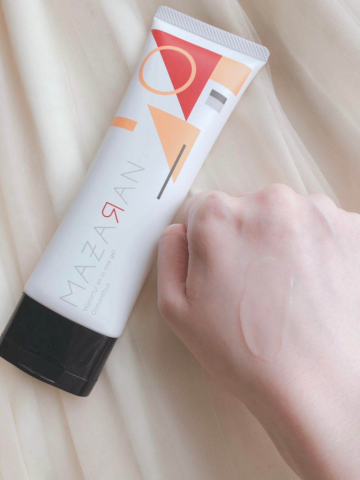 ウォータフルオールインワンジェル/MAZARAN/オールインワン化粧品を使ったクチコミ(2枚目)