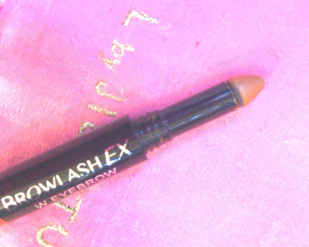 ブロウラッシュEX ウォーターストロング Wアイブロウ (ジェルペンシル&パウダー)/ブロウラッシュ/パウダーアイブロウを使ったクチコミ(3枚目)