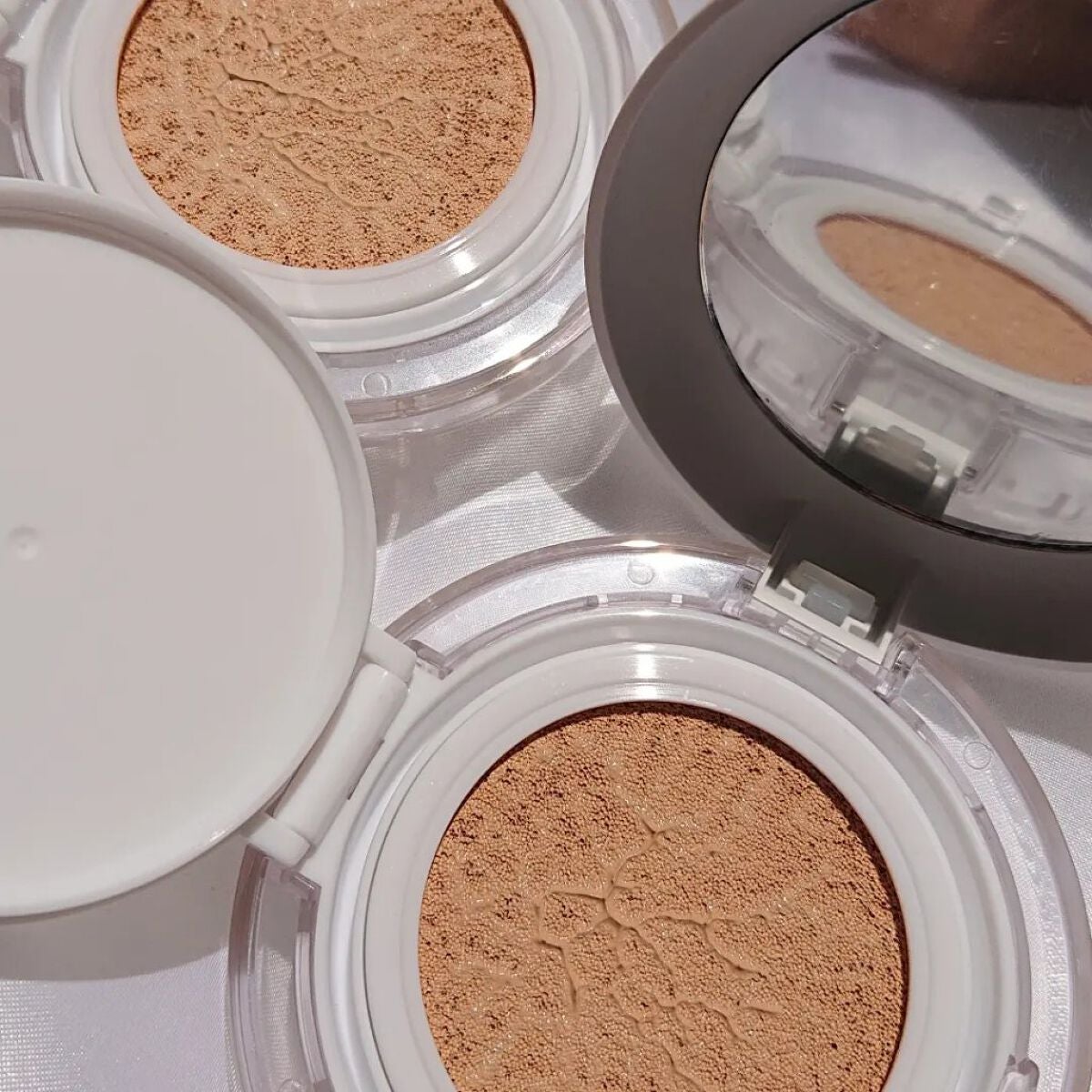 カバーラスティングフィックスクッション/VAVI MELLO/クッションファンデーションを使ったクチコミ(2枚目)